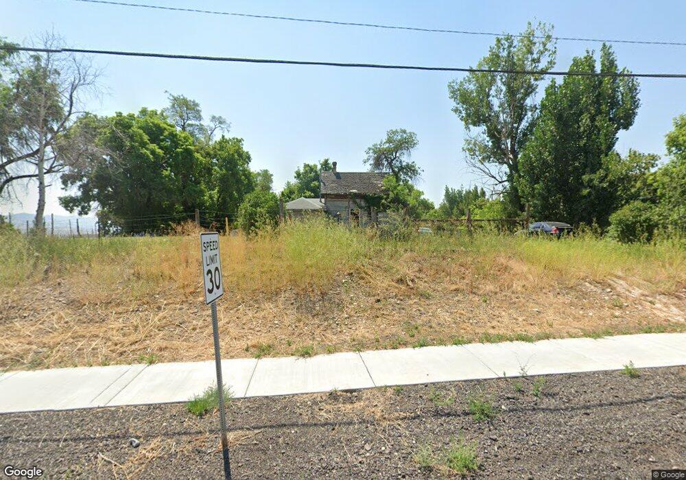 202 E 300 S, Hyrum, UT 84319 - photo 1