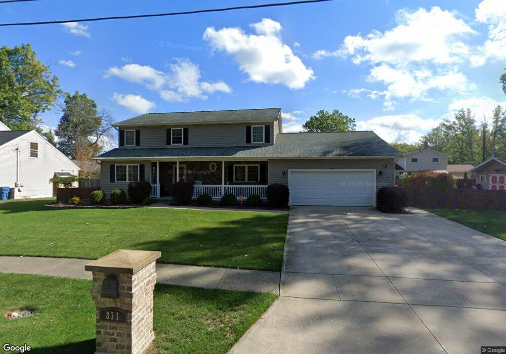 831 Grantwood Ave, Sheffield Lake, OH 44054 - photo 1