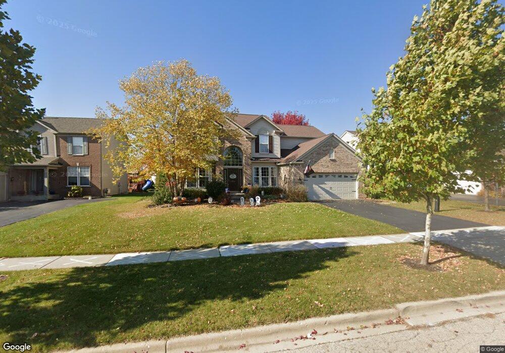 4610 Whitehall Ln, Algonquin, IL 60102 - photo 1