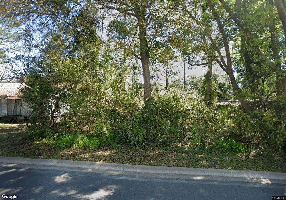 327 8th St SW, Cairo, GA 39828 - photo 1