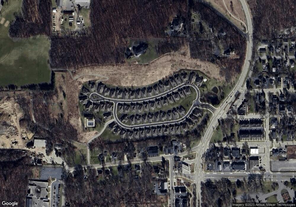 154 Lake Vista Cir, Fontana, WI 53125 - photo 1