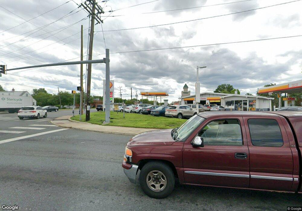 5921 Silver Hill Rd, District Heights, MD 20747 - photo 1