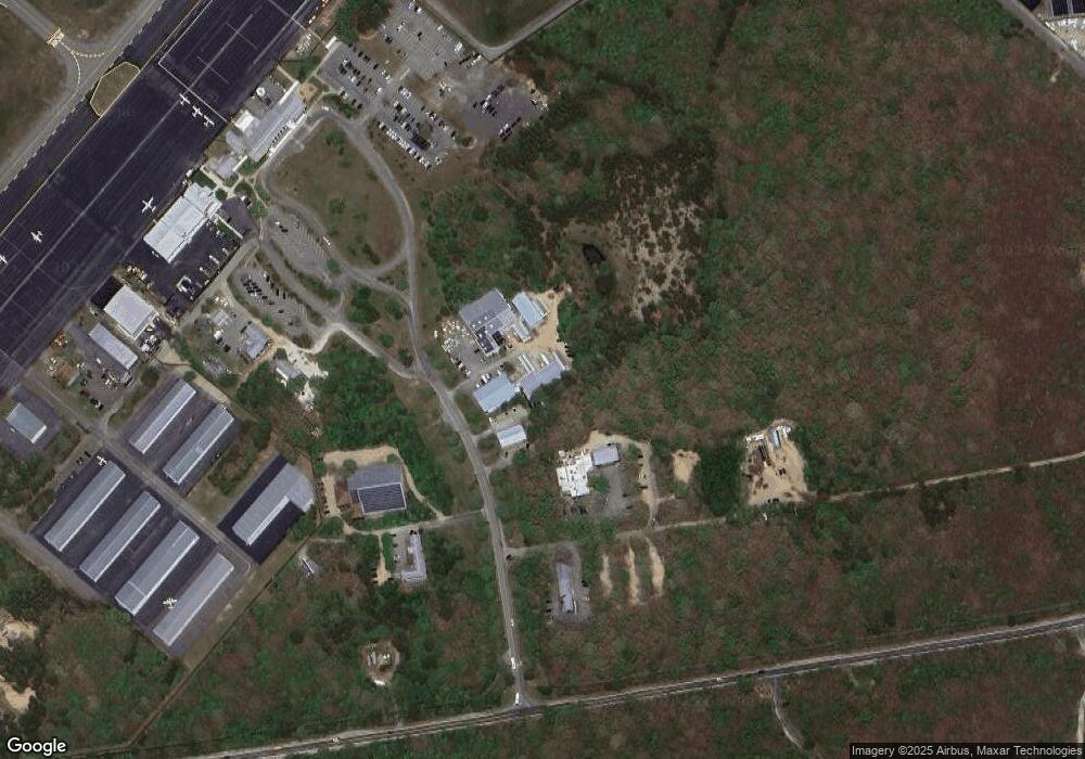 27 Airport Rd unit two, Edgartown, MA 02539 - photo 1