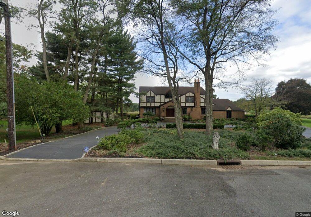 35 Westgate Ct, Colts Neck, NJ 07722 - photo 1