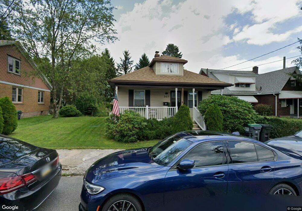 307 E Grant St, McAdoo, PA 18237 - photo 1