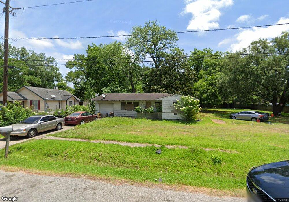 6716 Shotwell St, Houston, TX 77028 - photo 1