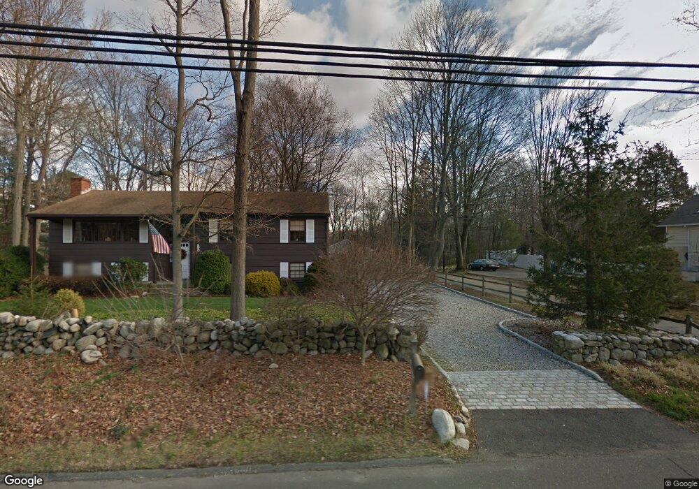 38 E Rocks Rd, Norwalk, CT 06851 - photo 1