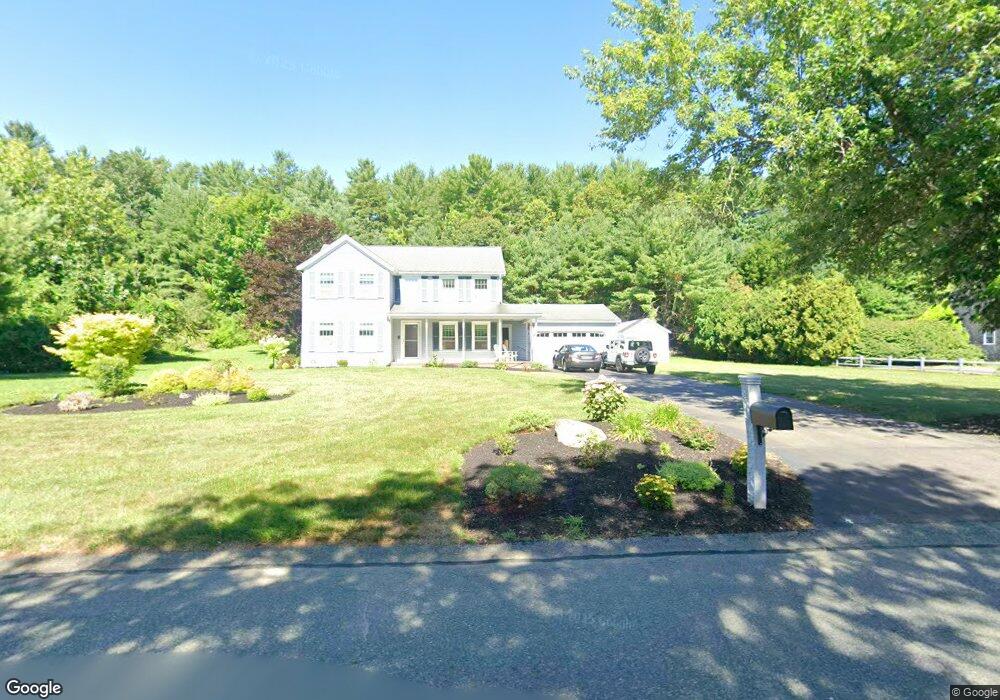 220 Edgewater Dr, Pembroke, MA 02359 - photo 1