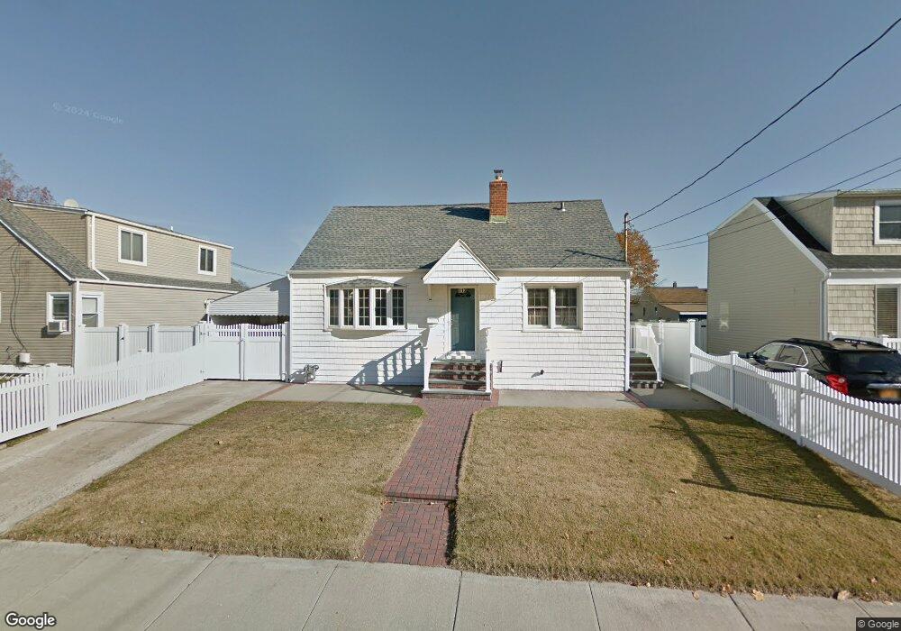 113 Branch Ave, Freeport, NY 11520 - photo 1