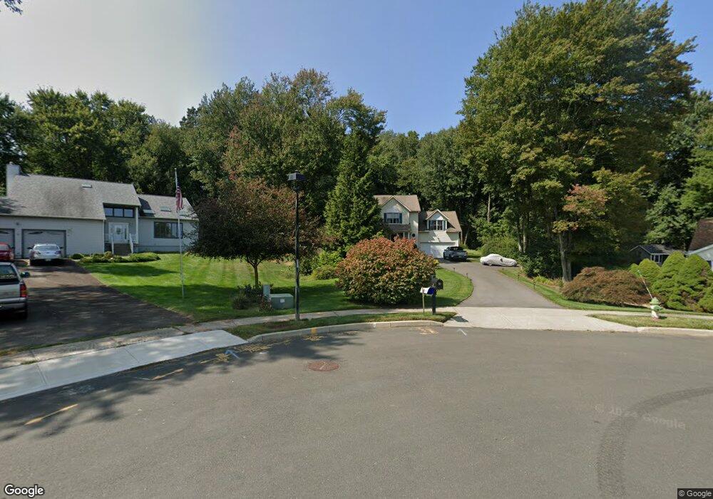 69 Ledgebrook Ln, Middletown, CT 06457 - photo 1