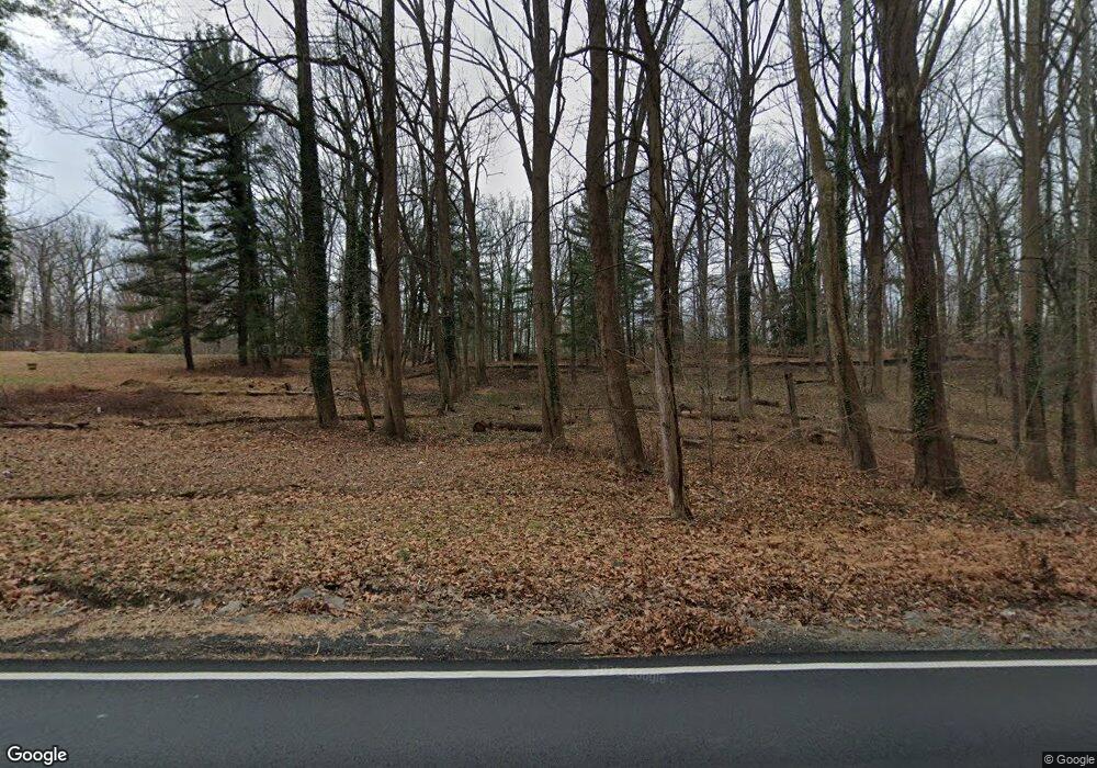 7331 Georgetown Pike, McLean, VA 22102 - photo 1