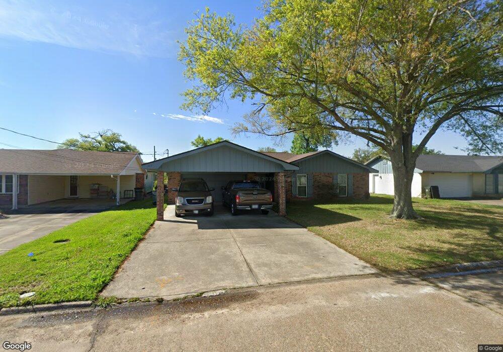 517 Dewald Ln, Lake Charles, LA 70605 - photo 1
