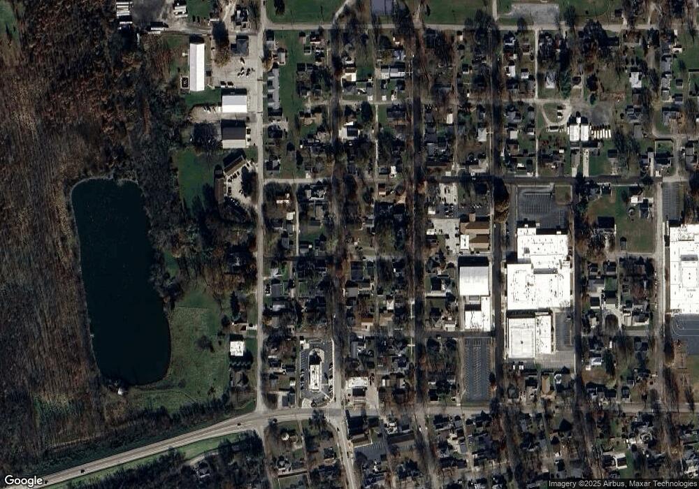 1102 3rd St, Covington, IN 47932 - photo 1