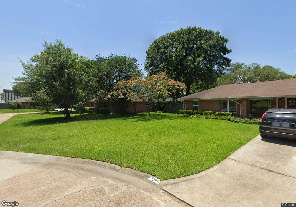3009 Topham Cir, Houston, TX 77018 - photo 1
