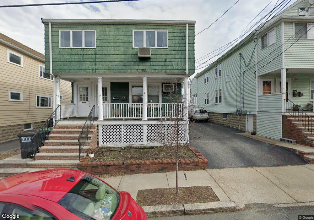 43 Woods Ave unit 2, Somerville, MA 02144 - photo 1