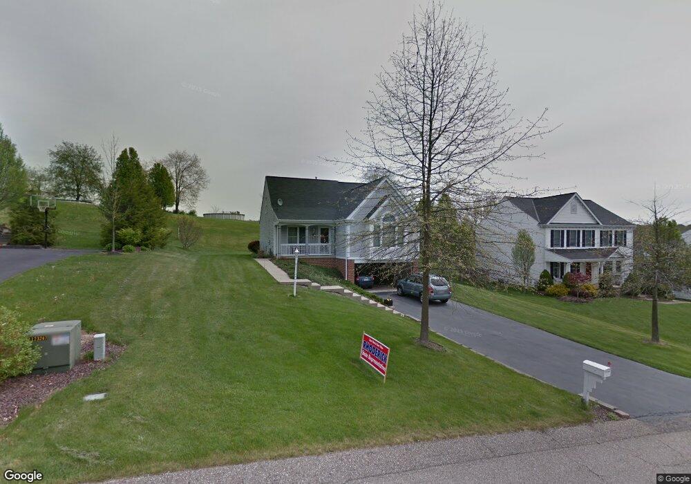 114 Pine Nut Dr, Eighty Four, PA 15330 - photo 1