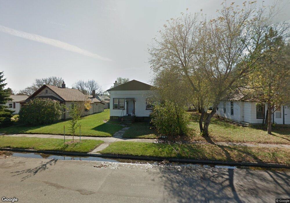 625 1st St W, Jamestown, ND 58401 - photo 1