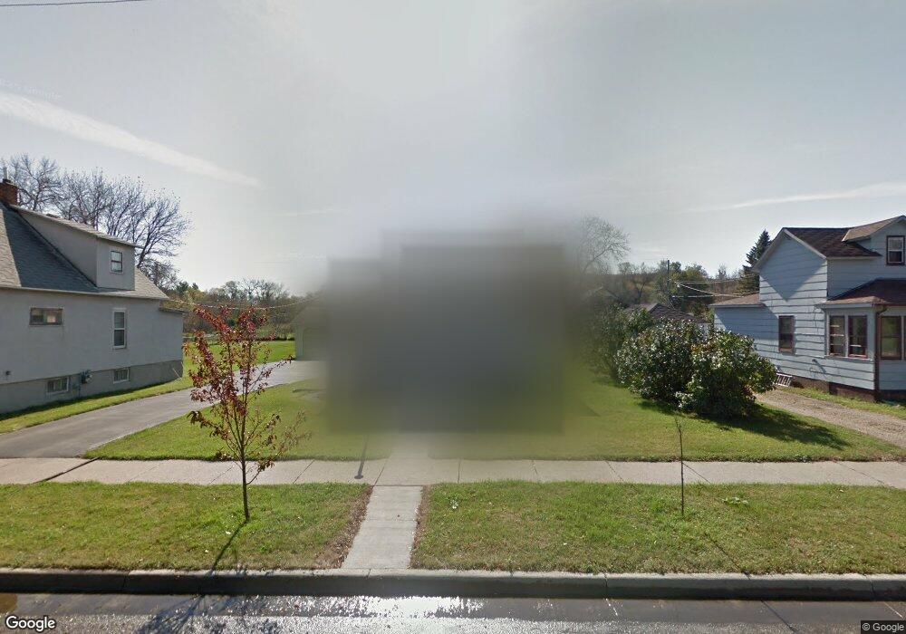 643 2nd St SW, Jamestown, ND 58401 - photo 1