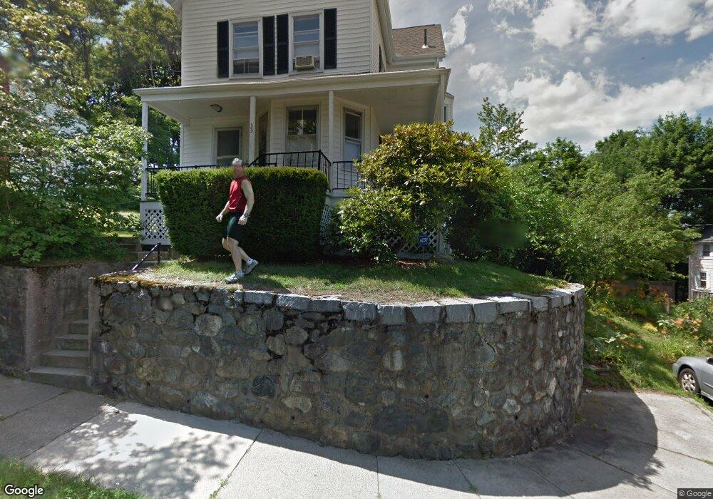 33 Sutherland Rd, Arlington, MA 02476 - photo 1