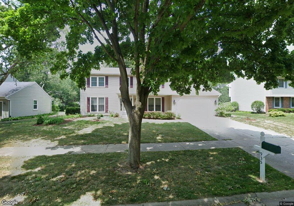 935 Tim Tam Cir, Naperville, IL 60540 - photo 1