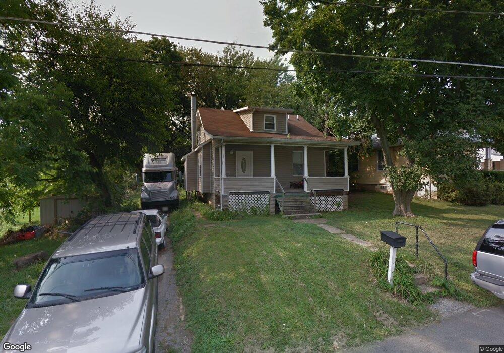 2104 Sunbriar Ln, Gwynn Oak, MD 21207 - photo 1