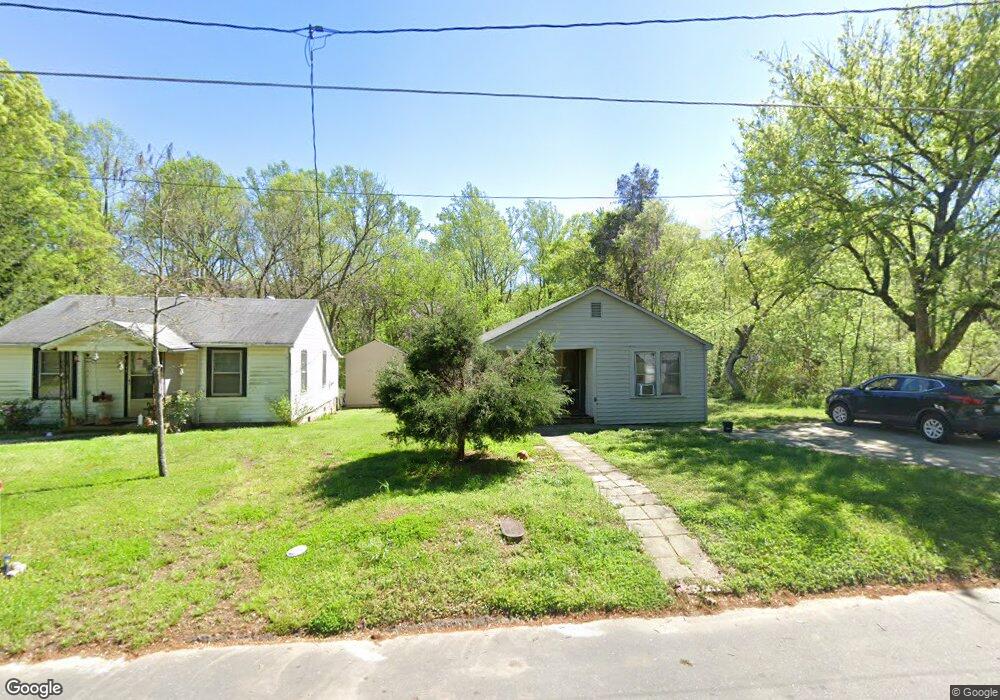 1111 Brown Summit Ave, Statesville, NC 28677 - photo 1