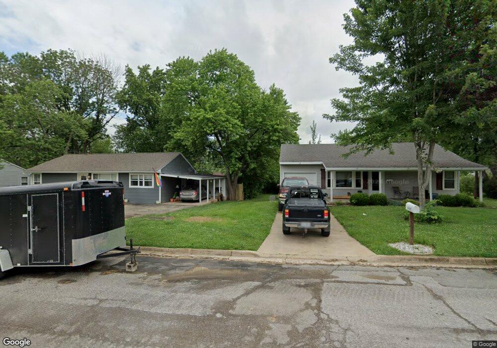 605 Aldergate St, Farmington, MO 63640 - photo 1