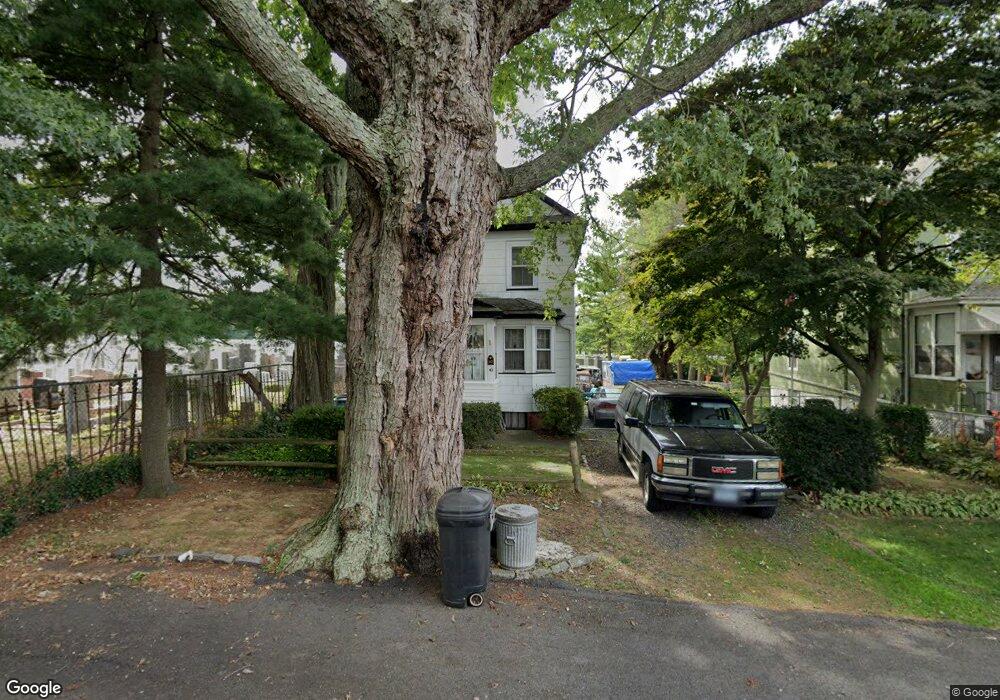 42 Newvale Ave, Staten Island, NY 10306 - photo 1