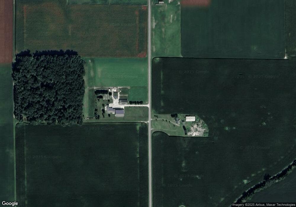 1095 Douglas Rd, Bremen, IN 46506 - photo 1