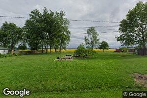 1023 Monroe St, Witt, IL 62094