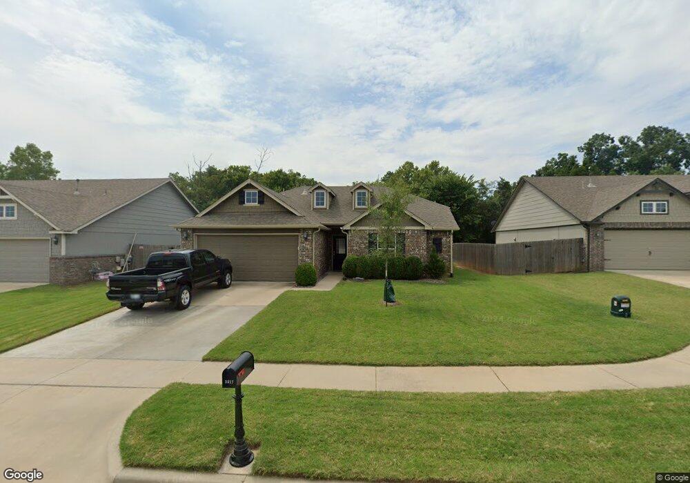 3217 W Fredericksburg St, Broken Arrow, OK 74011 - photo 1