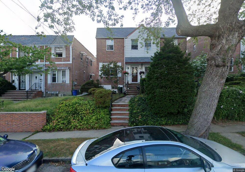 8237 165th St, Jamaica, NY 11432 - photo 1