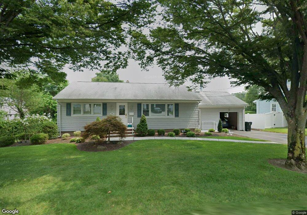 550 Coolidge Place, Paramus, NJ 07652 - photo 1