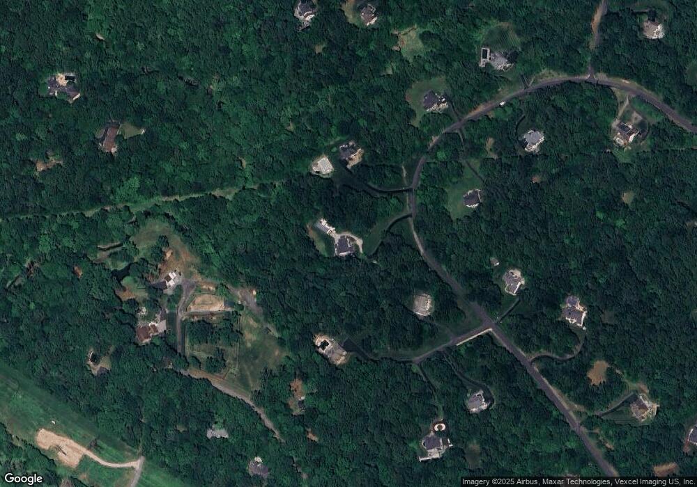 9784 Thorn Bush Dr, Fairfax Station, VA 22039 - photo 1