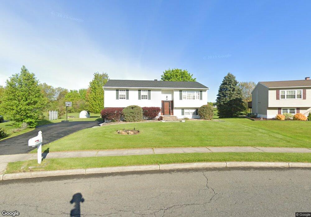 3 New Castle Dr, Washingtonville, NY 10992 - photo 1