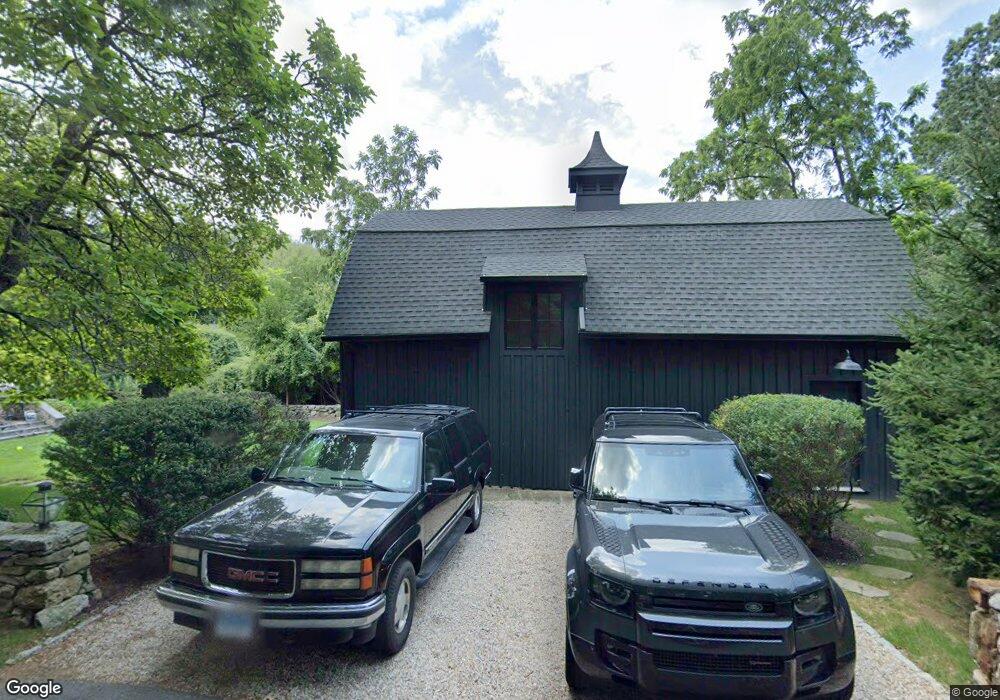 100 N Wilton Rd, New Canaan, CT 06840 - photo 1