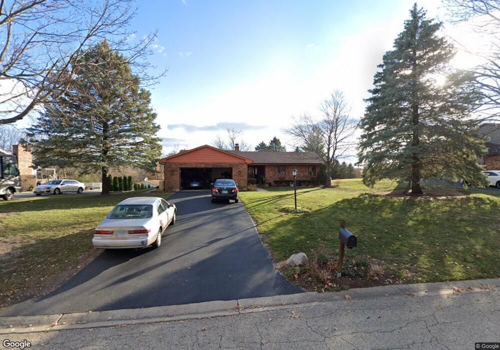 1321 Surrey Ct, Algonquin, IL 60102 - photo 1