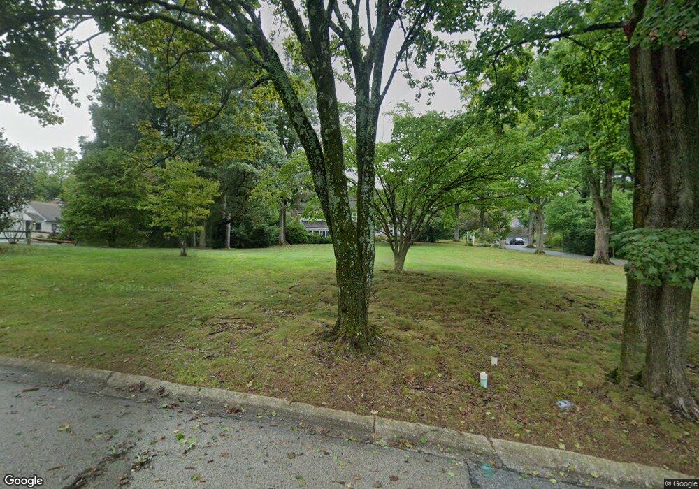 647 Clovelly Ln, Devon, PA 19333 - photo 1