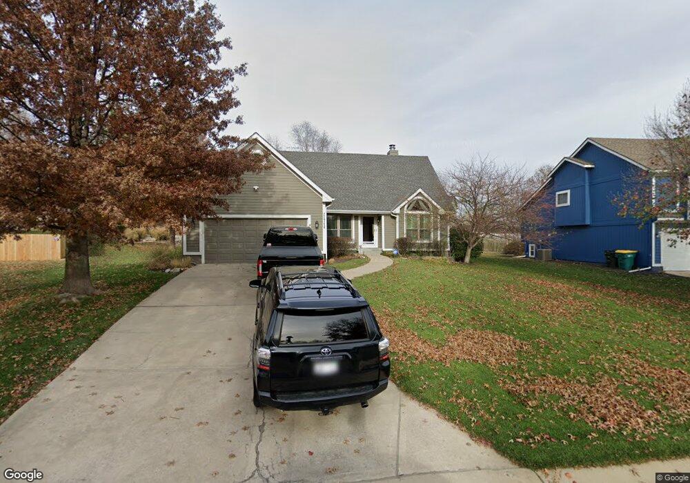 21714 W 51st St, Shawnee, KS 66226 - photo 1