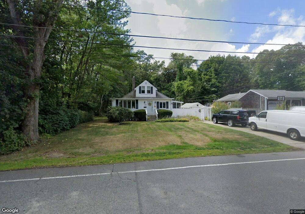 252 Raynor Ave, Whitman, MA 02382 - photo 1