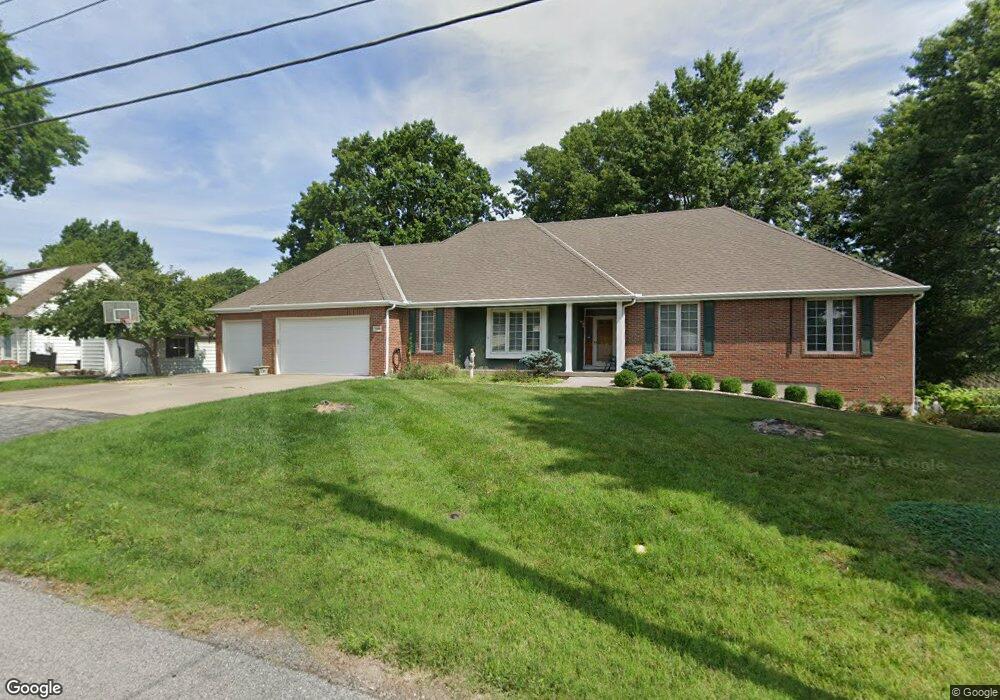 11400 W 61st Terrace, Shawnee, KS 66203 - photo 1