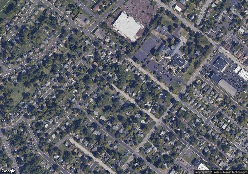 1055 York Ave, Lansdale, PA 19446 - photo 1