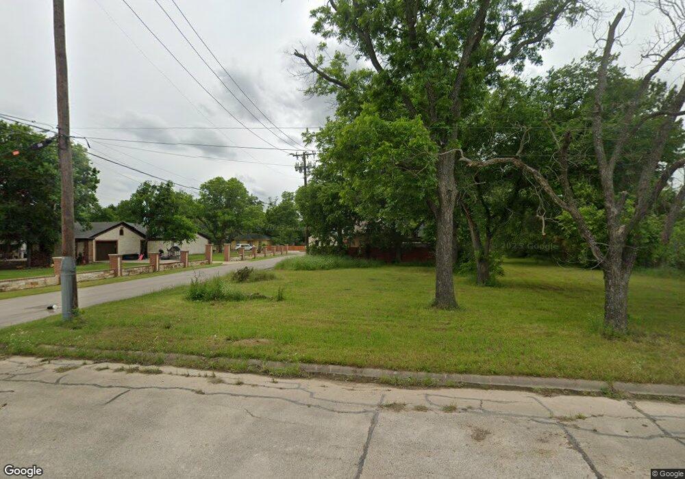 601 N Border St, Cleburne, TX 76031 - photo 1