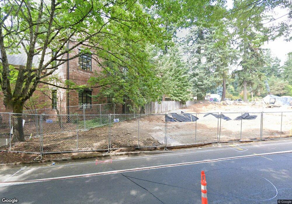 16759 Boones Ferry Rd, Lake Oswego, OR 97035 - photo 1