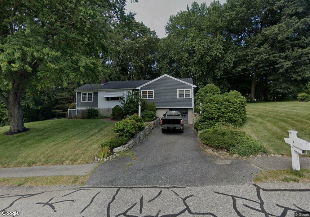 8 Westview Rd, Medfield, MA 02052 - photo 1