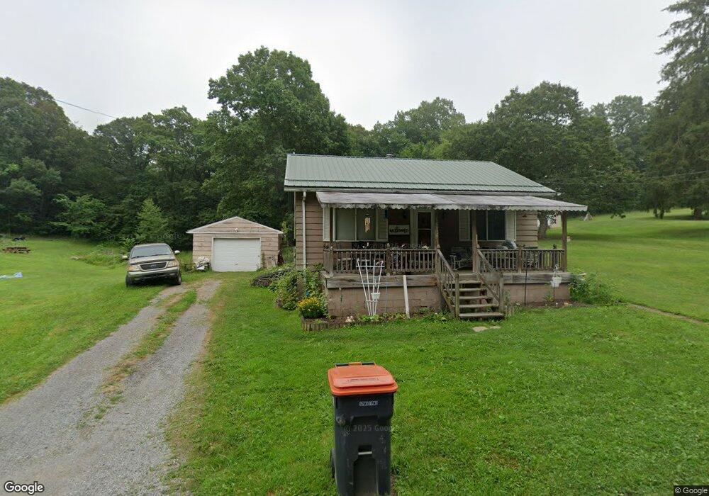 16556 Cornell St, East Liverpool, OH 43920 - photo 1