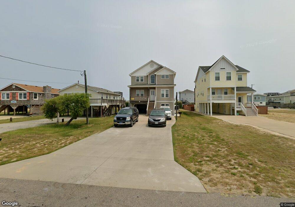 303 N Memorial Blvd, Kill Devil Hills, NC 27948 - photo 1