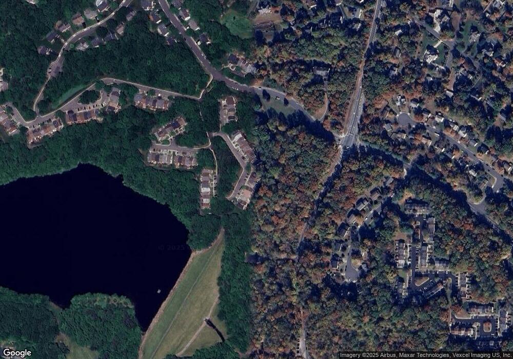 8037 Galla Knoll Cir, Springfield, VA 22153 - photo 1