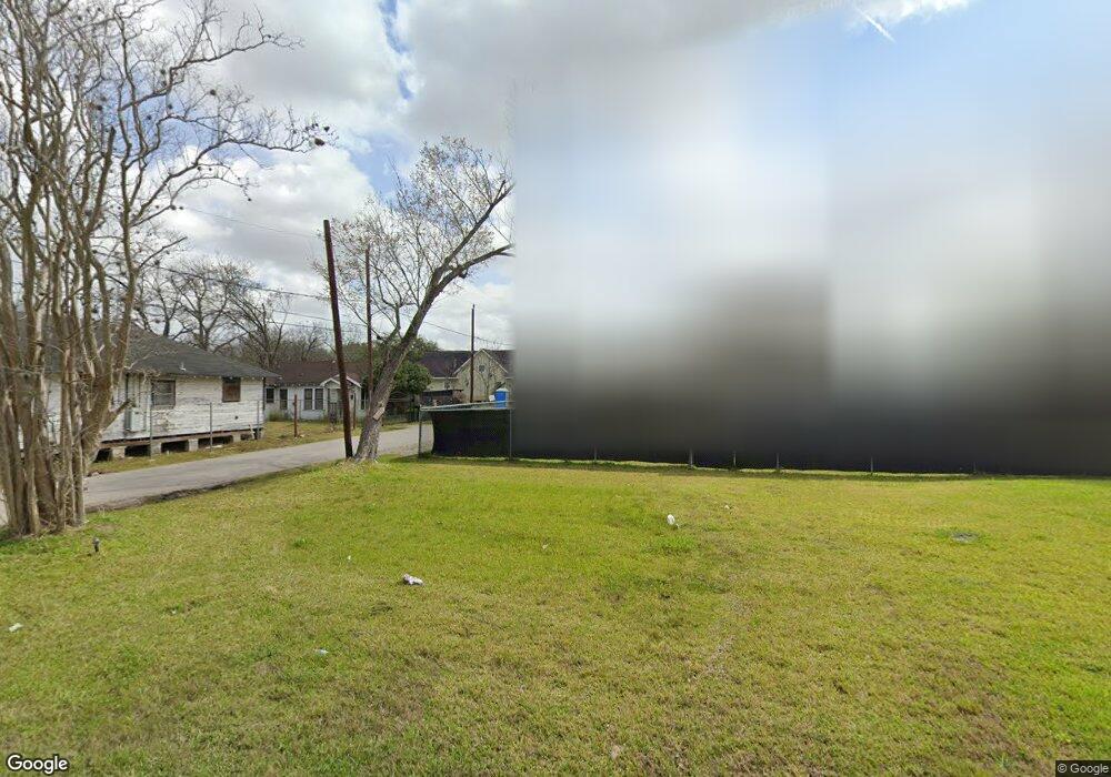 2934 Brewster St, Houston, TX 77026 - photo 1