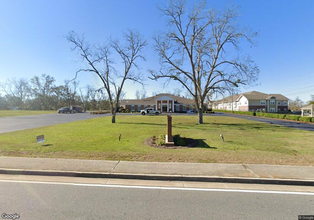 200 E Oak St, McRae-helena, GA 31055 - photo 1